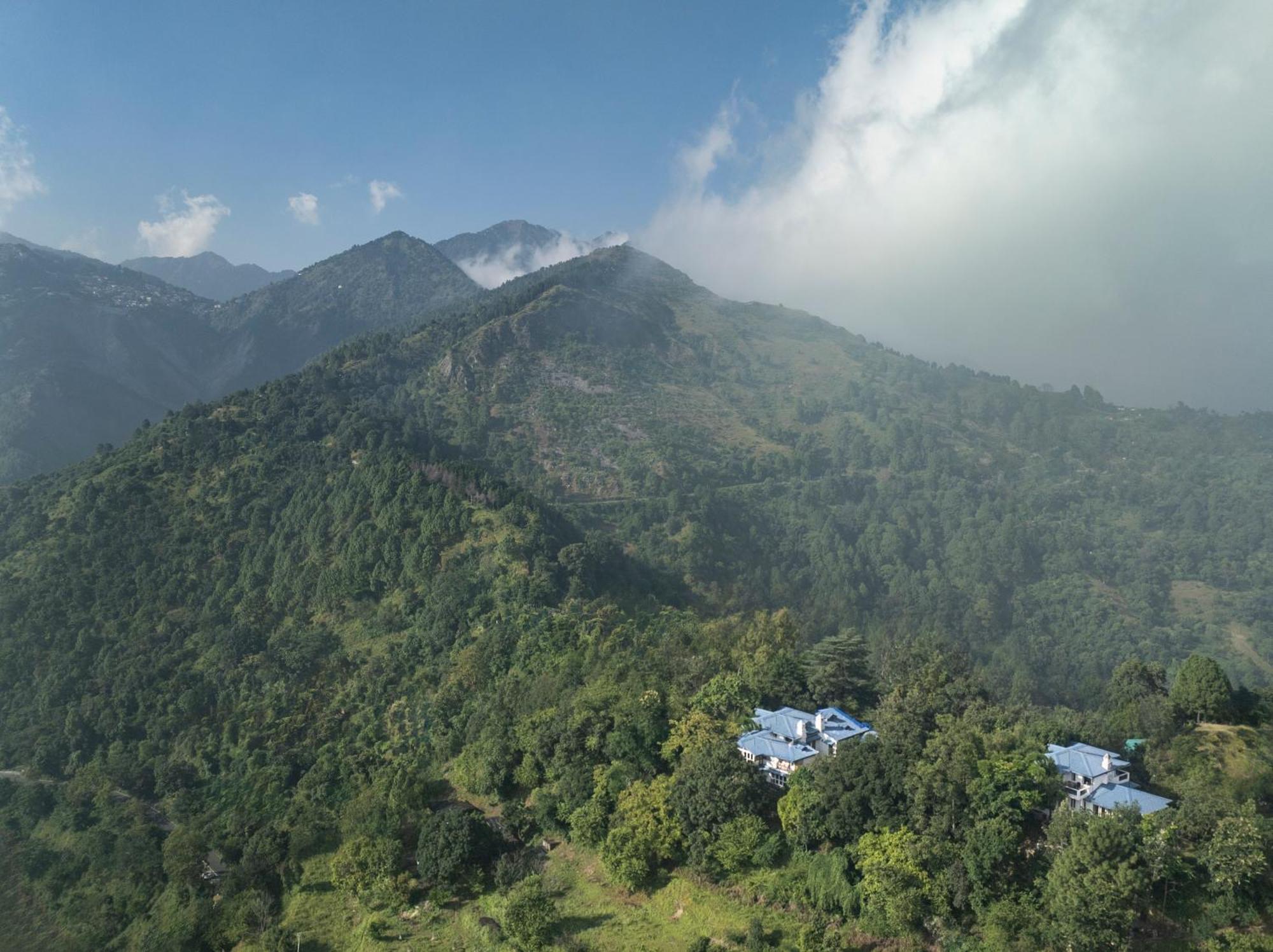 Blue Book At Gethia, Nainital Hotel Kültér fotó