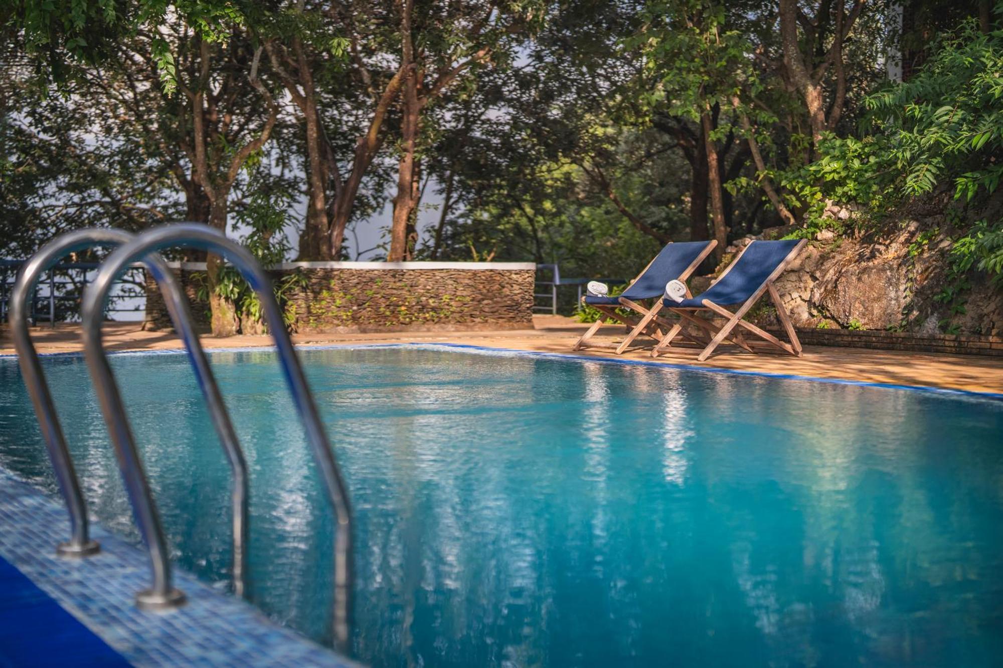 Blue Book At Gethia, Nainital Hotel Kültér fotó